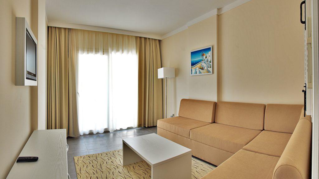 Batihan Beach Resort & Spa Kusadasi Exterior foto