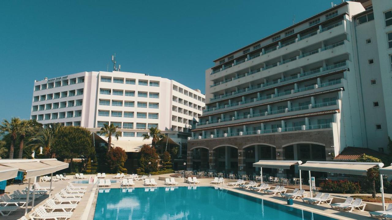 Batihan Beach Resort & Spa Kusadasi Exterior foto