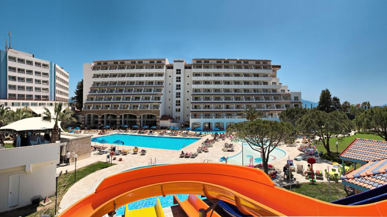 Batihan Beach Resort & Spa Kusadasi Exterior foto
