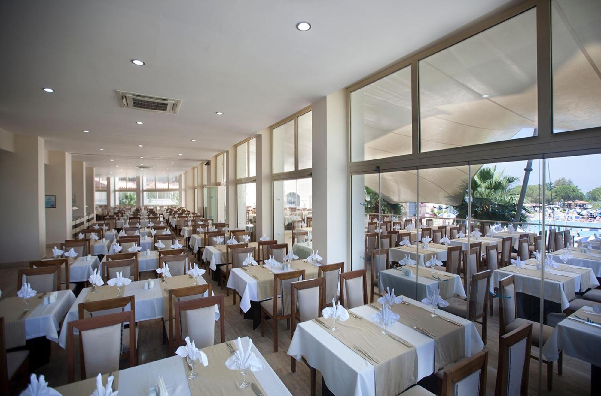 Batihan Beach Resort & Spa Kusadasi Exterior foto